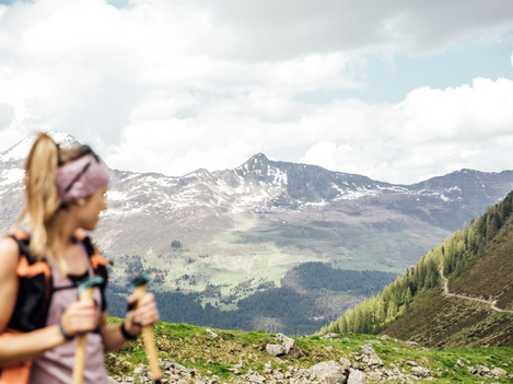 2023_TVB-Ischgl-Paznaun_Sommer_Cross-Trail_Gruebele-See_WEST_3267.jpg | © TVB Paznaun-Ischgl